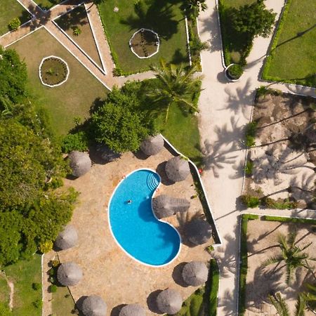 Antonio Beach Tree House Hotel & Spa Ероа Экстерьер фото