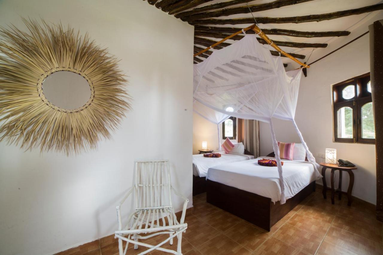 Antonio Beach Tree House Hotel & Spa Ероа Экстерьер фото