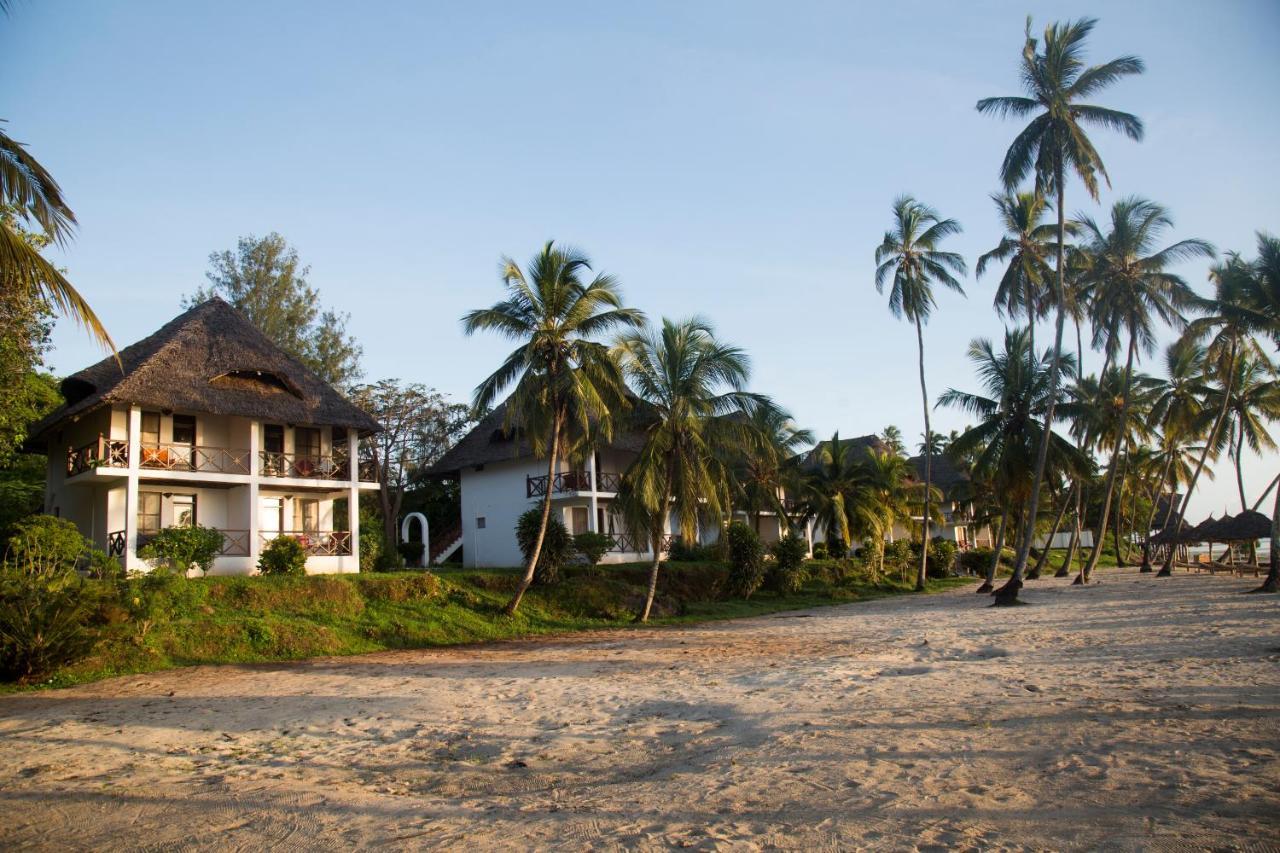 Antonio Beach Tree House Hotel & Spa Ероа Экстерьер фото