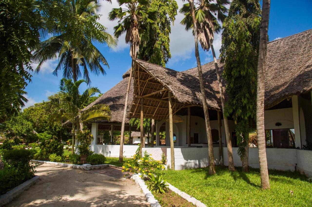 Antonio Beach Tree House Hotel & Spa Ероа Экстерьер фото