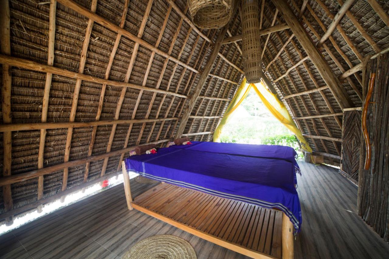Antonio Beach Tree House Hotel & Spa Ероа Экстерьер фото